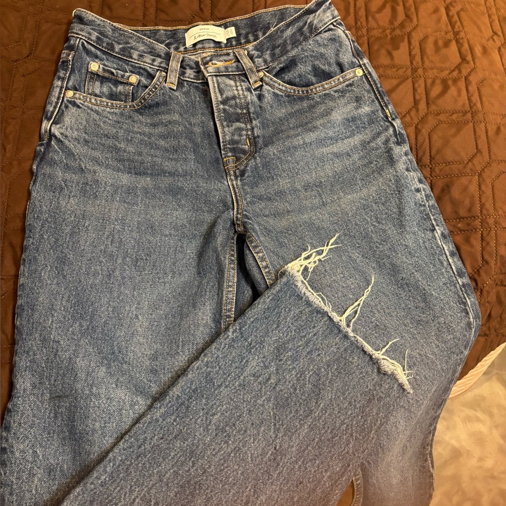 & Other Stories sz 25 straight leg jeans raw hem